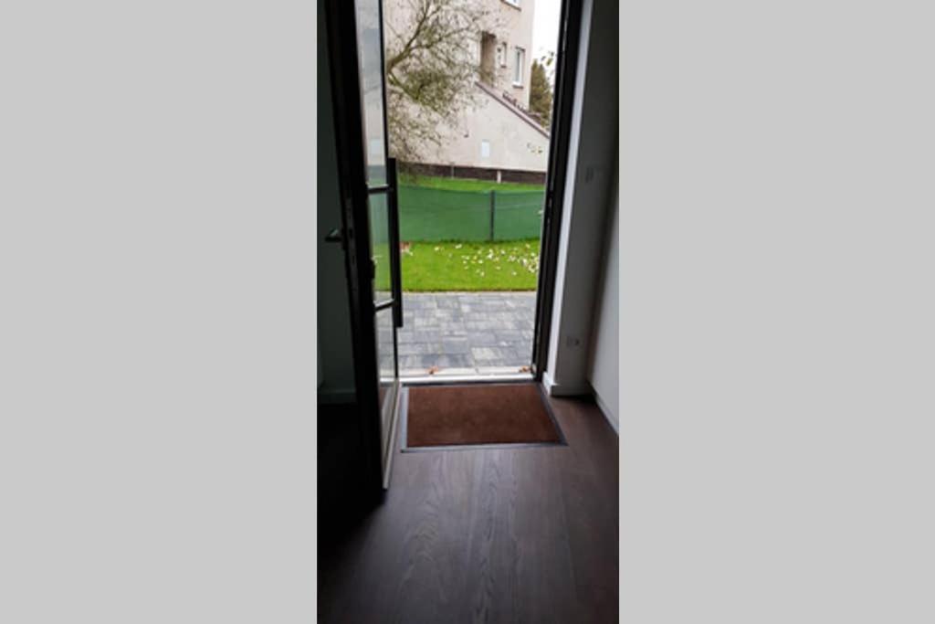 Suite With Back Garden Karlovy Vary Bagian luar foto
